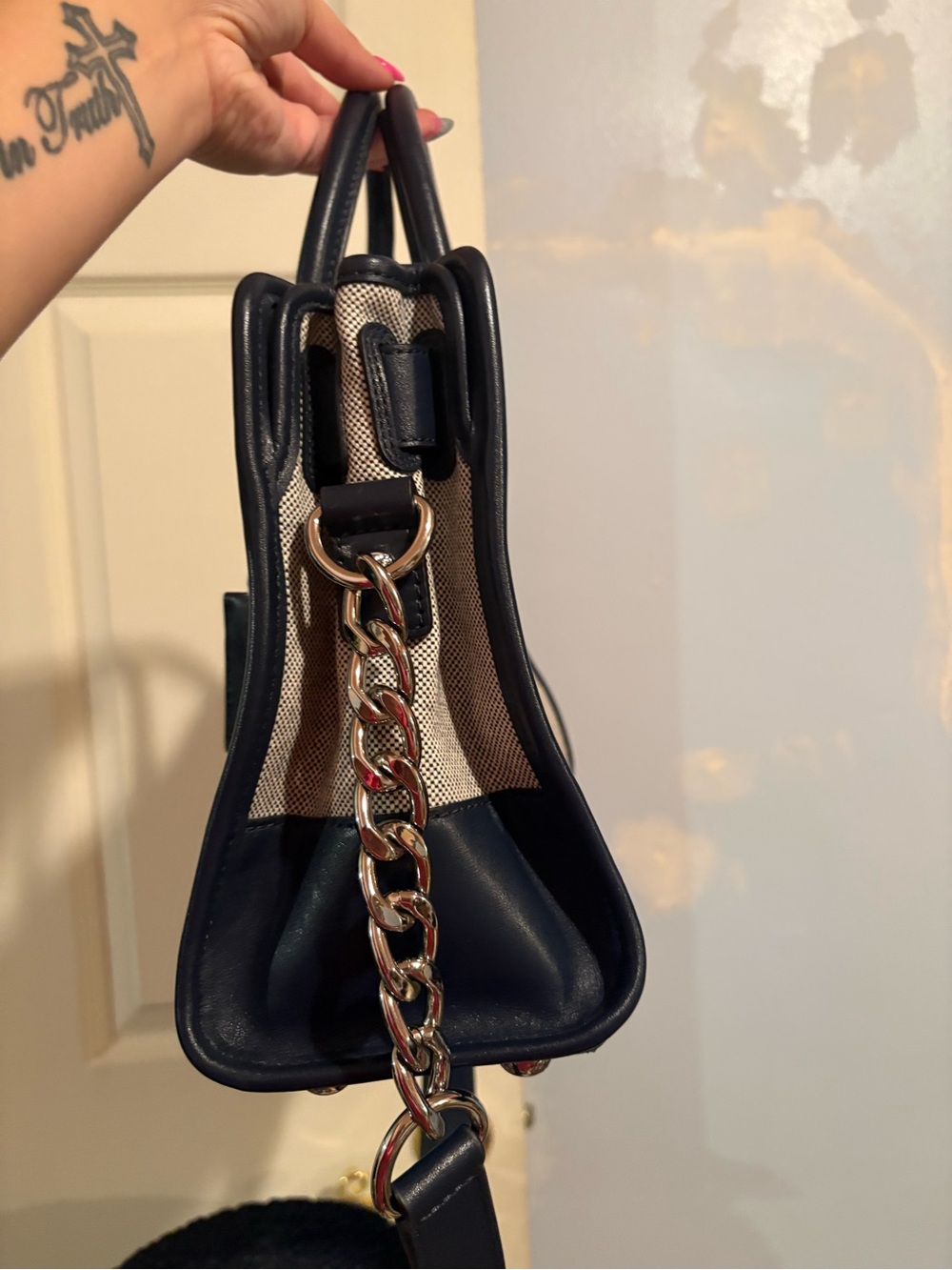 Michael Kors Hamilton Center Stripe Blue Navy & Canvas Satchel w/ Silver Lock - Picture 4 of 5